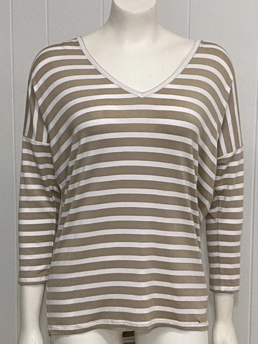 MICHAEL Michael Kors Beige & White Striped V-Neck Long Sleeve Top